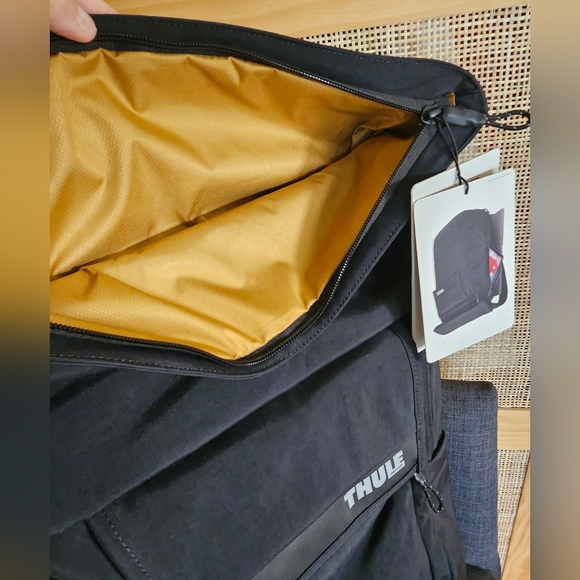 THULE Paramount Laptop Backpack 24L - Picture 6 of 9